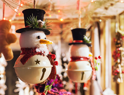 Holiday snowmen decorations