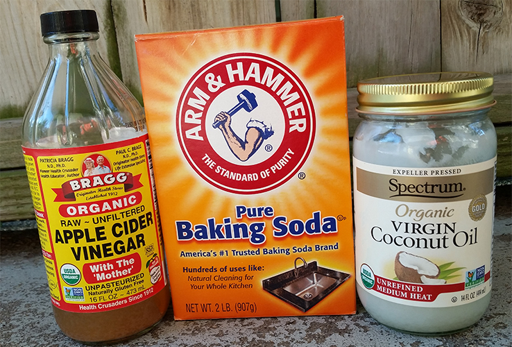 apple cider vinegar, baking soda and coconut oil